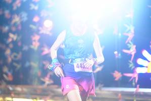 BIB: 443
                            <button type="button" onclick="openModal(18284001)" class="btn btn-primary btn-sm float-right btn-popup" data-toggle="modal" data-target=".modal-high-quality">
                        <i class="fas fa-shopping-cart"></i> Add to Cart
                    </button>
                                            <button type="button" onclick="isThisMe(18284001, true)" class="btn btn-success btn-sm float-right btn-popup btn-isme hidden" data-toggle="tooltip" data-placement="bottom" title="นี่คือรูปของคุณใช่ไหม คลิกที่นี่เพื่อเอาเข้าอัลบั้ม">
                        <i class="fas fa-plus"></i> Add to album
                    </button>
                    <button type="button" onclick="isThisMe(18284001, false)" class="btn btn-warning btn-sm float-right btn-popup btn-isnotme hidden">
                        <i class="fas fa-ban"></i> Remove from album
                    </button>